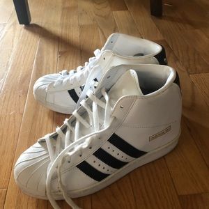 adidas sneaker